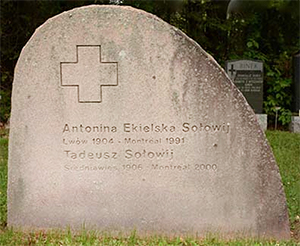 Grób rodziny Tadeusza Sołowija
